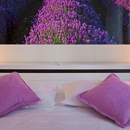 Apartment Milana - Cozy Stay With Free Parking スプリト エクステリア 写真