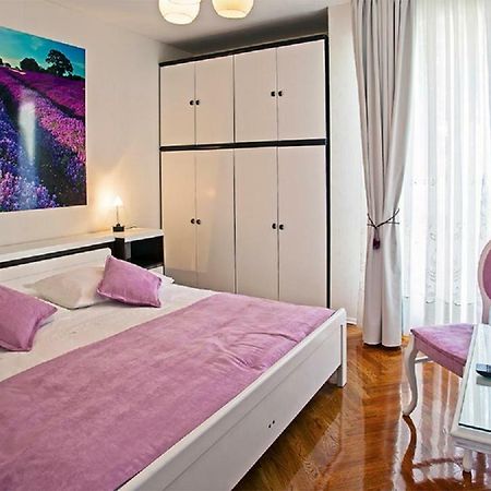 Apartment Milana - Cozy Stay With Free Parking スプリト エクステリア 写真