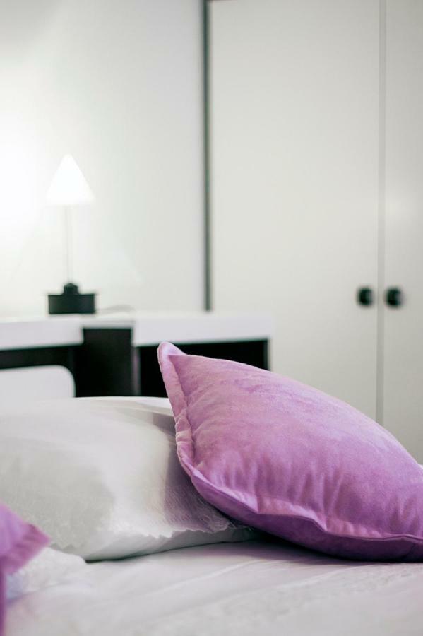 Apartment Milana - Cozy Stay With Free Parking スプリト エクステリア 写真